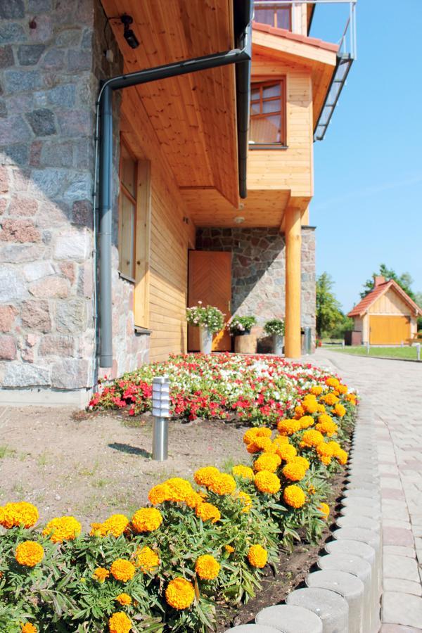 Akagals Hotel Pāvilosta Kültér fotó